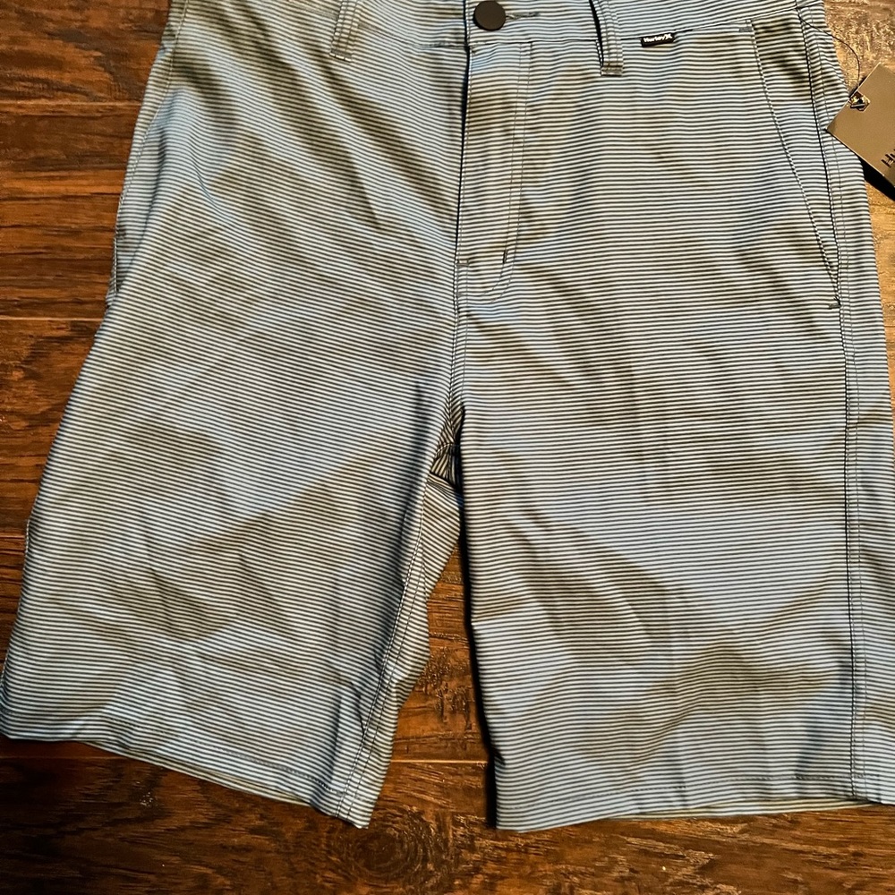 NWT Boys Hurley Swimtrunks Sz 28
